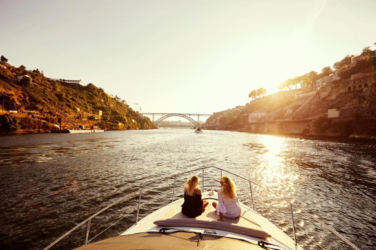 Porto Private Yacht- Accommodation Douro River ภายนอก รูปภาพ