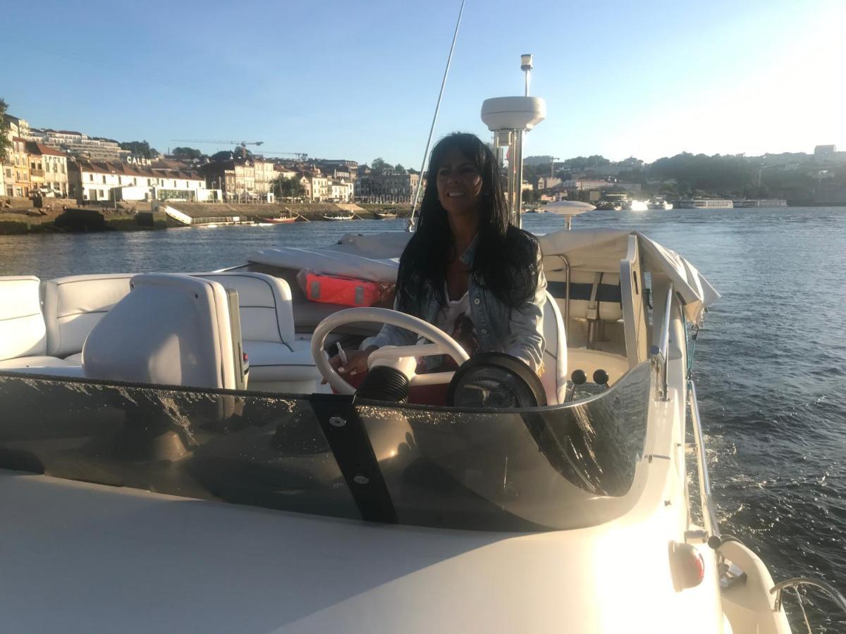 Porto Private Yacht- Accommodation Douro River ภายนอก รูปภาพ