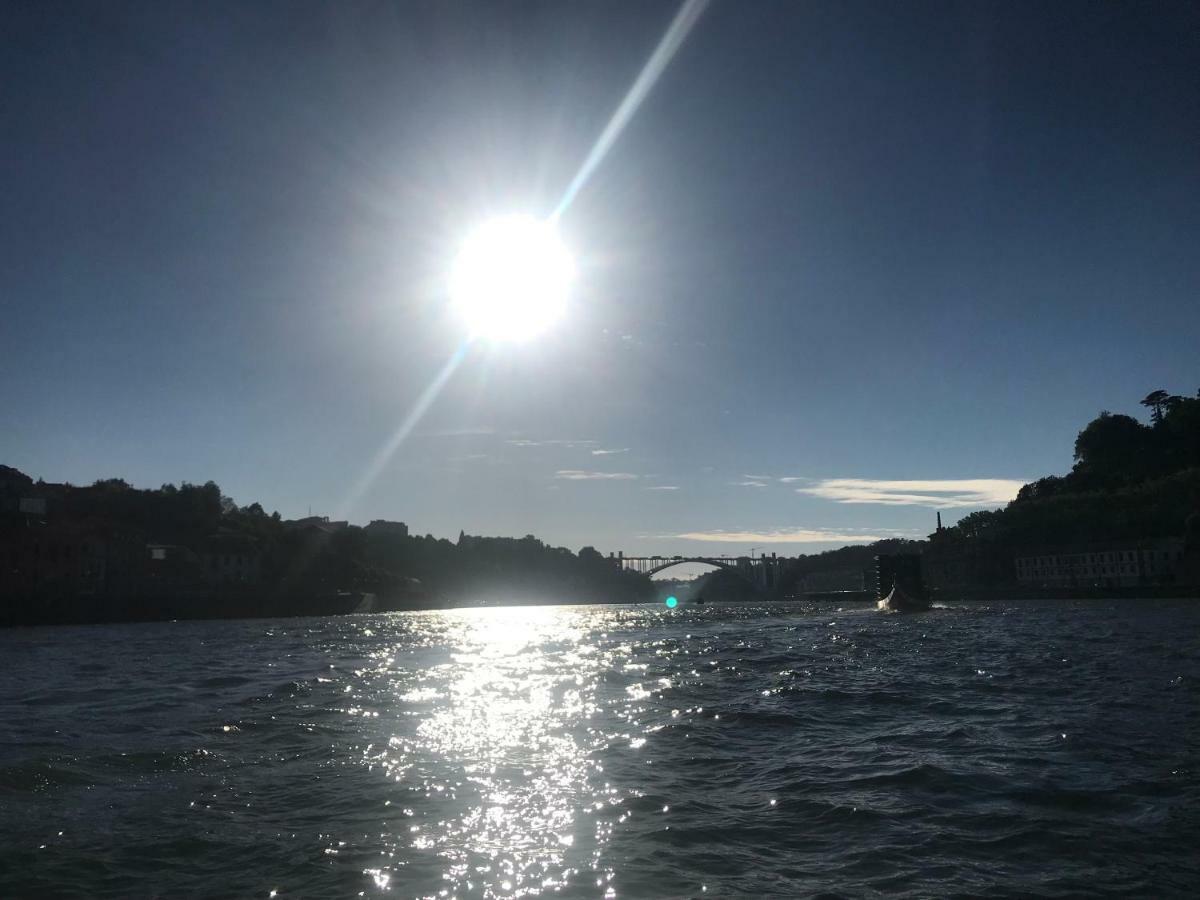 Porto Private Yacht- Accommodation Douro River ภายนอก รูปภาพ